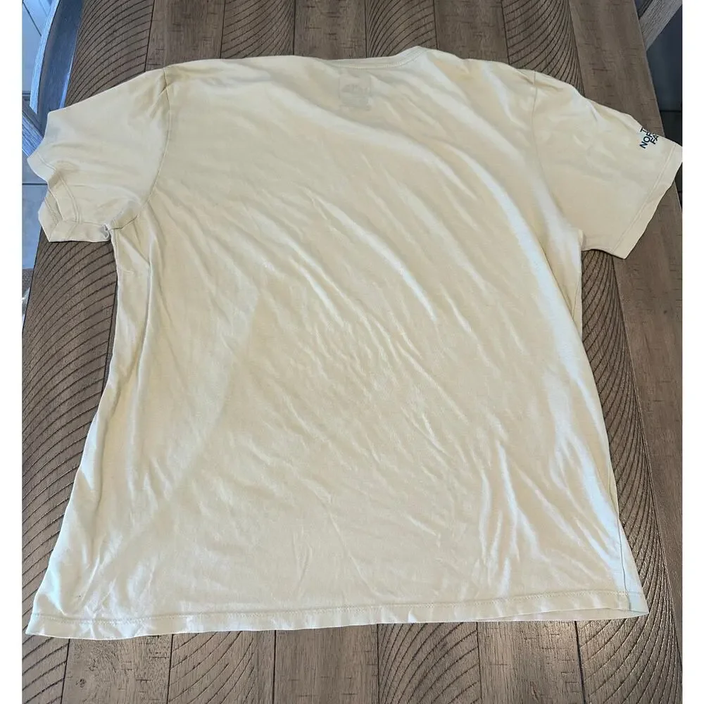 The North Face Graphic T-Shirt Men's Large Yellow Bear Mountain SS Cotton